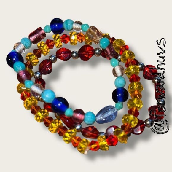 Set of 3 Glass Bead Stretch Bracelets - Picture 3 of 8